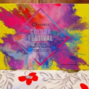 BH Cosmetics Eyeshadow pallet